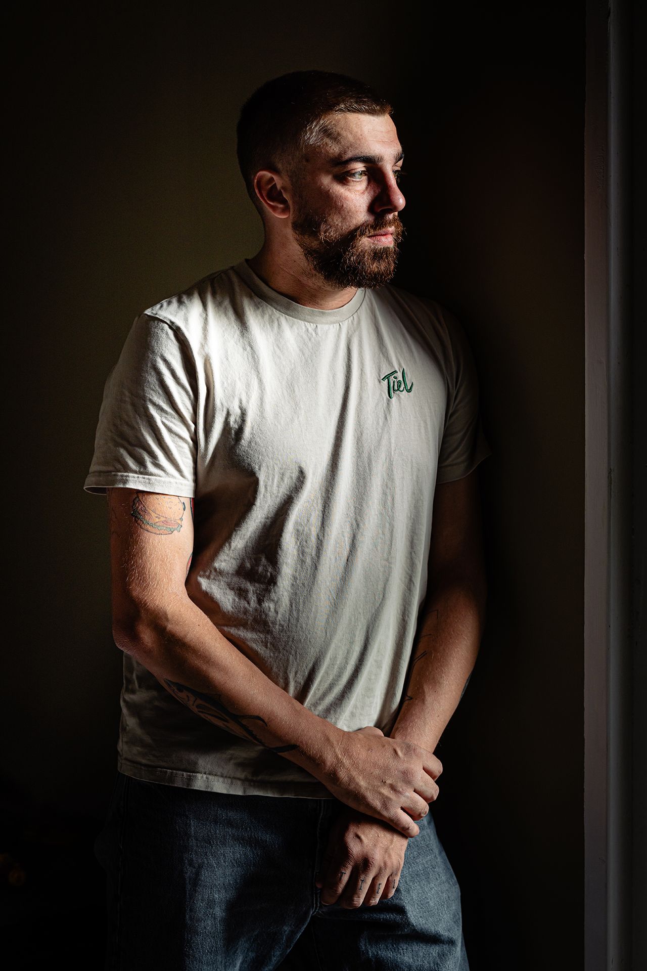 Tiel. Eten. Lef. Wijn. Karakter. En verder geen gedoe.